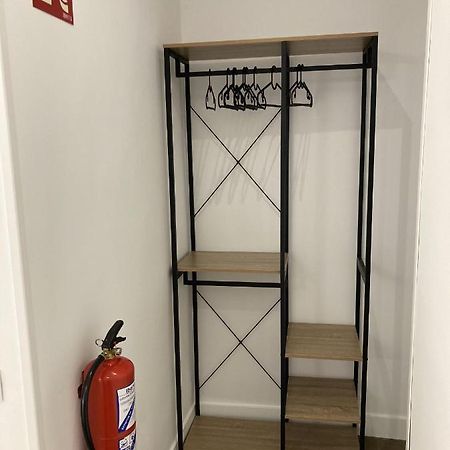 Nuevo Piso Retiro 2 Appartement Madrid Buitenkant foto